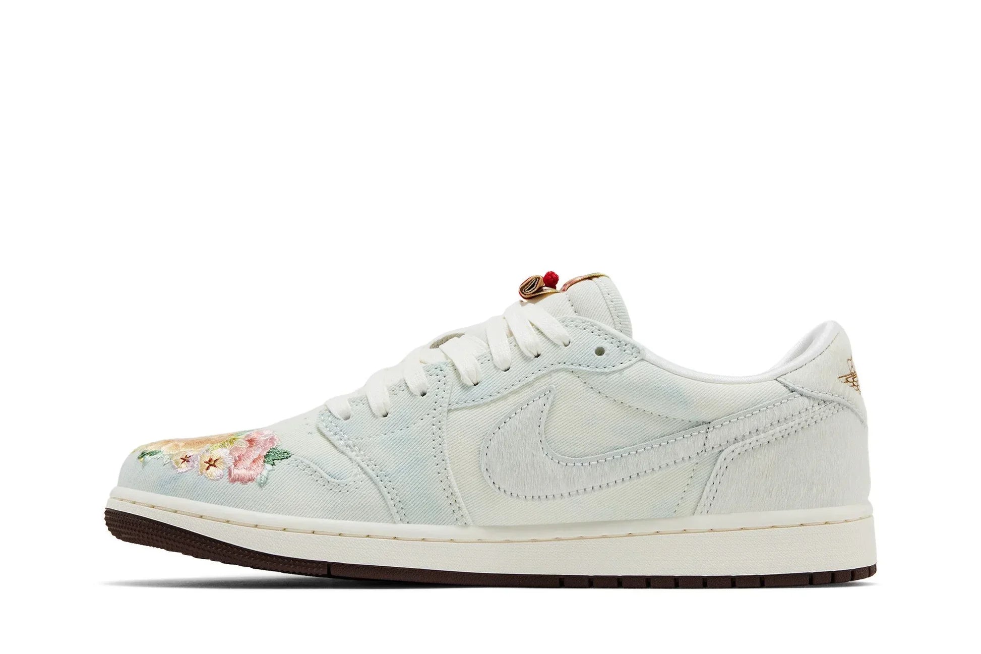 Tênis Air Jordan 1 Low OG Chinese New Year 2026 Cinza vista traseira