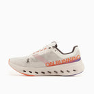 Tênis On Running Cloudsurfer Next White Flame detalhe lateral