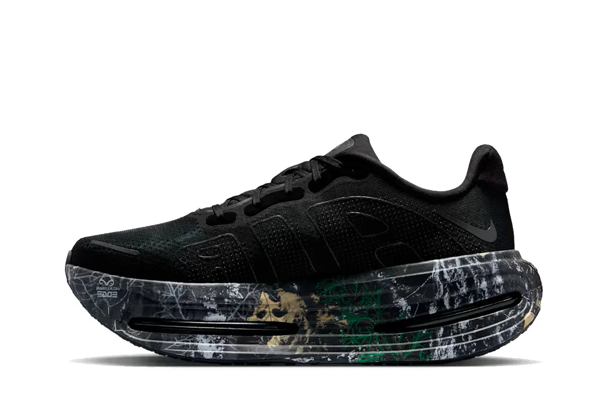 Tênis Nike Vomero Premium Realtree Camo Black Preto detalhe frontal