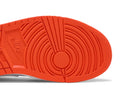 Tênis Nike Air Jordan 1 Mid SE Electro Orange Laranja vista traseira