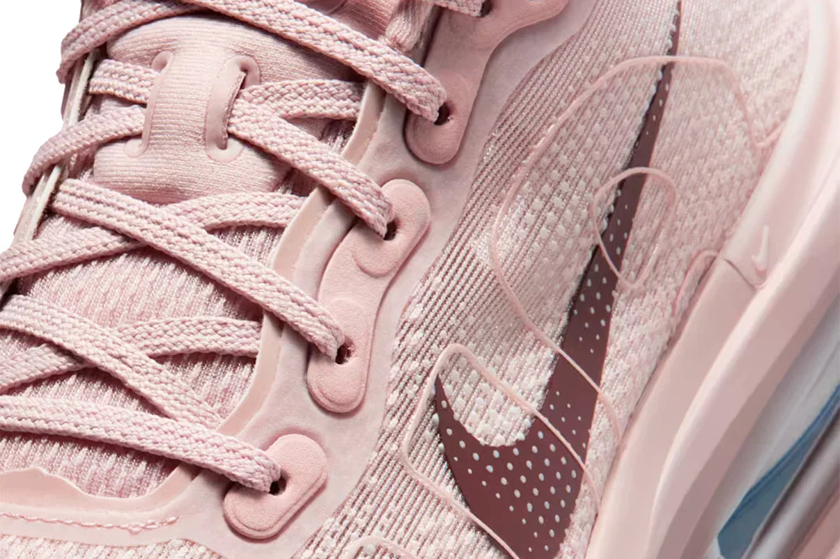 Tênis Nike Vomero Premium Particle Rose Burgundy Rosa detalhe lateral