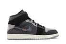 Tênis Air Jordan 1 Mid SE Craft Inside Out Black Preto vista lateral