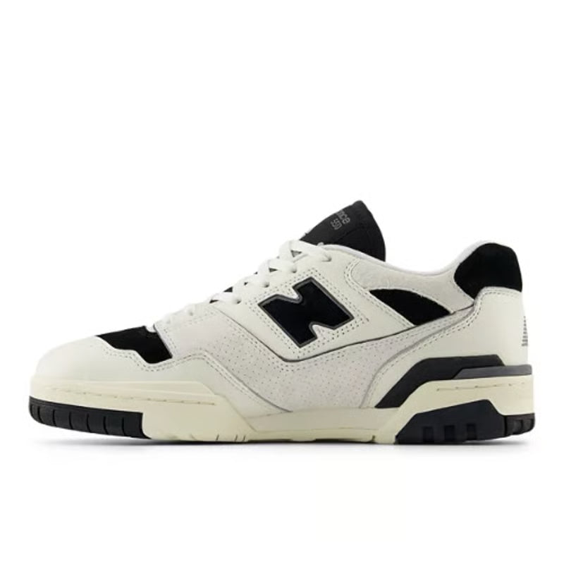 Tênis New Balance 550 'Sea Salt Black' Preto / Branco - BB550LEG