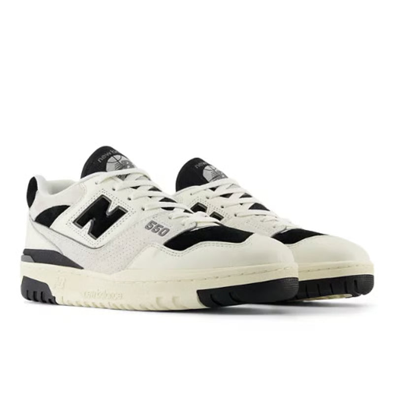 Tênis New Balance 550 'Sea Salt Black' Preto / Branco - BB550LEG