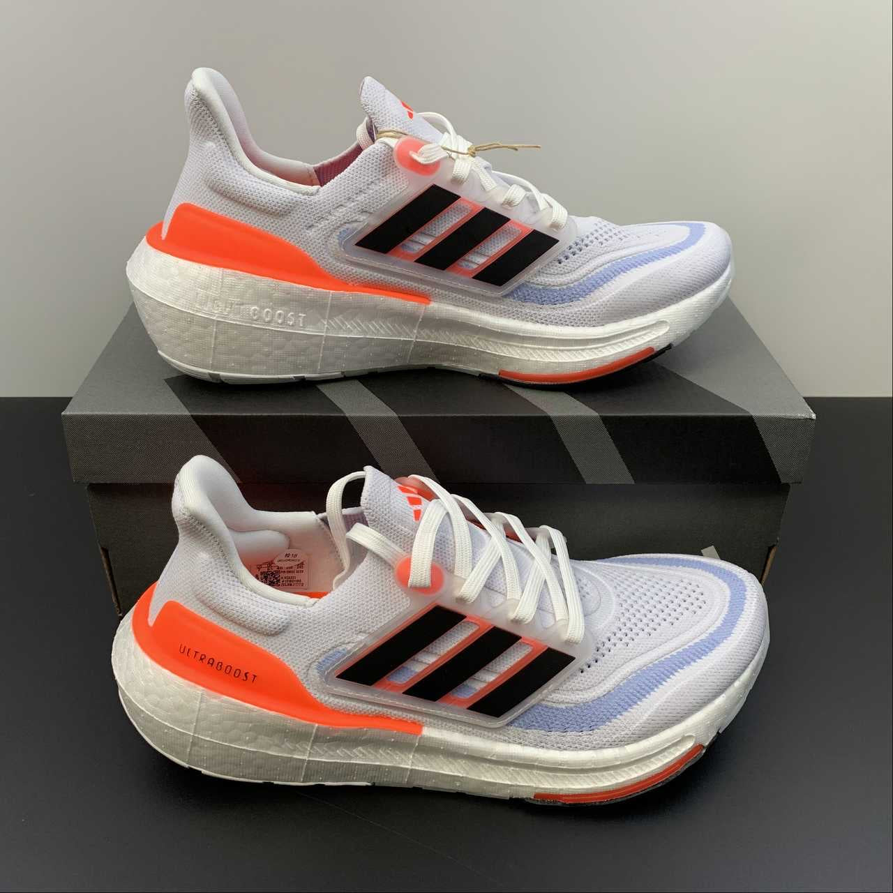 Tênis Adidas UltraBoost Light 23 'White Solar Red' - HQ6351