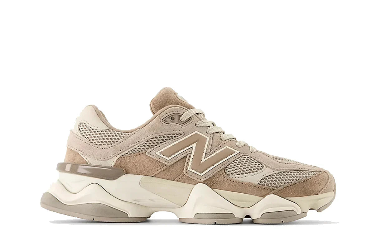 Tênis New Balance 9060 Mushroom Arid Stone Bege vista lateral