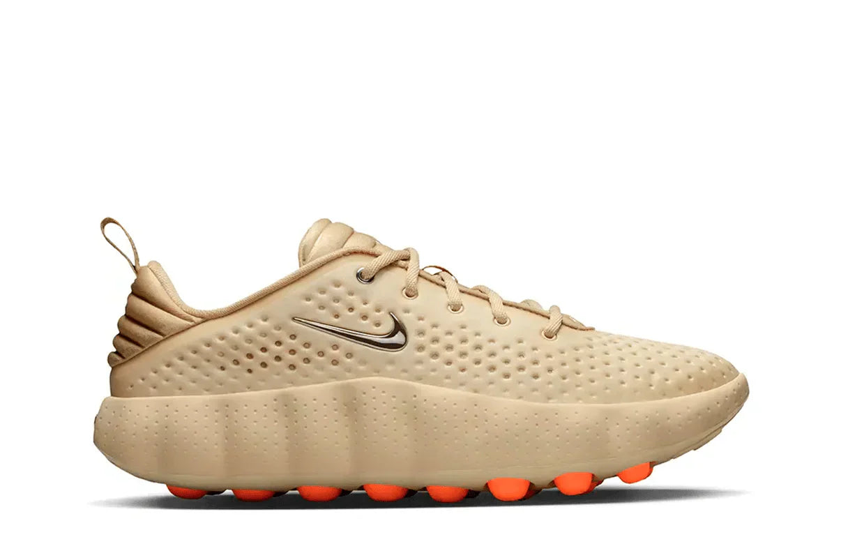 Tênis Nike Mind 002 Light Khaki Bege vista lateral