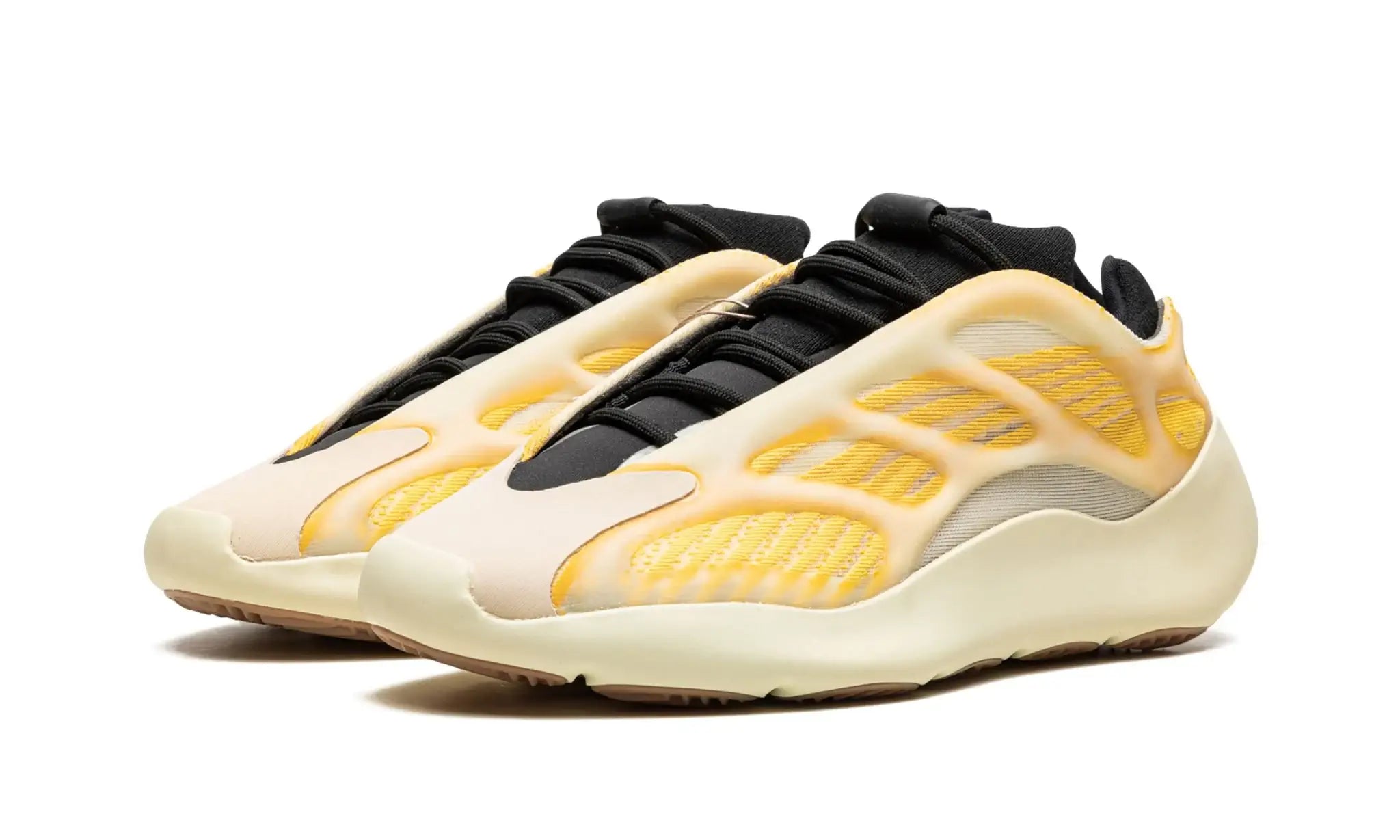 Tênis Adidas Yeezy 700 v3 'Mono Safflower' - HP5425