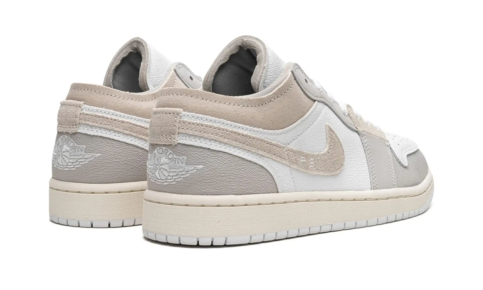 Tênis Air Jordan 1 Low "Craft Inside Out Tech Grey" Cinza - DN1635-002