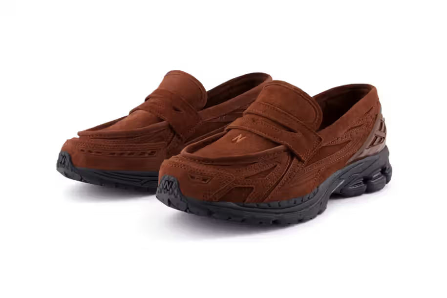 Tênis New Balance 1906L Rich Oak Suede Camurça Slip-on Marrom vista superior