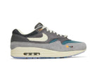 Tênis Kasina x Nike Air Max 1 Won-Ang Grey vista lateral