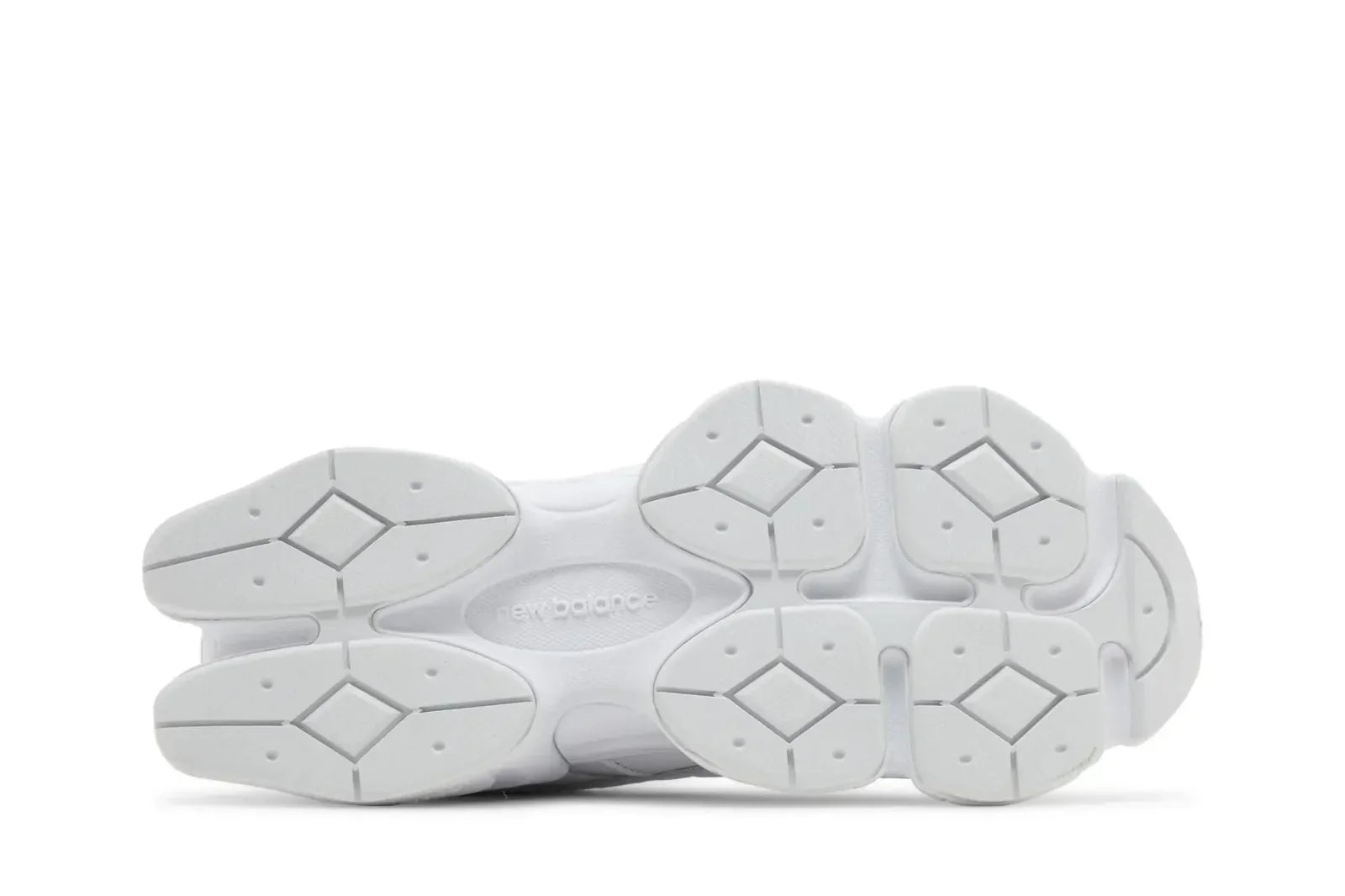 Tênis New Balance 9060 Triple White detalhe do material
