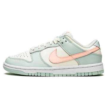 Tênis Nike Dunk Low Feminino "Barely Green" Verde - DD1503-104