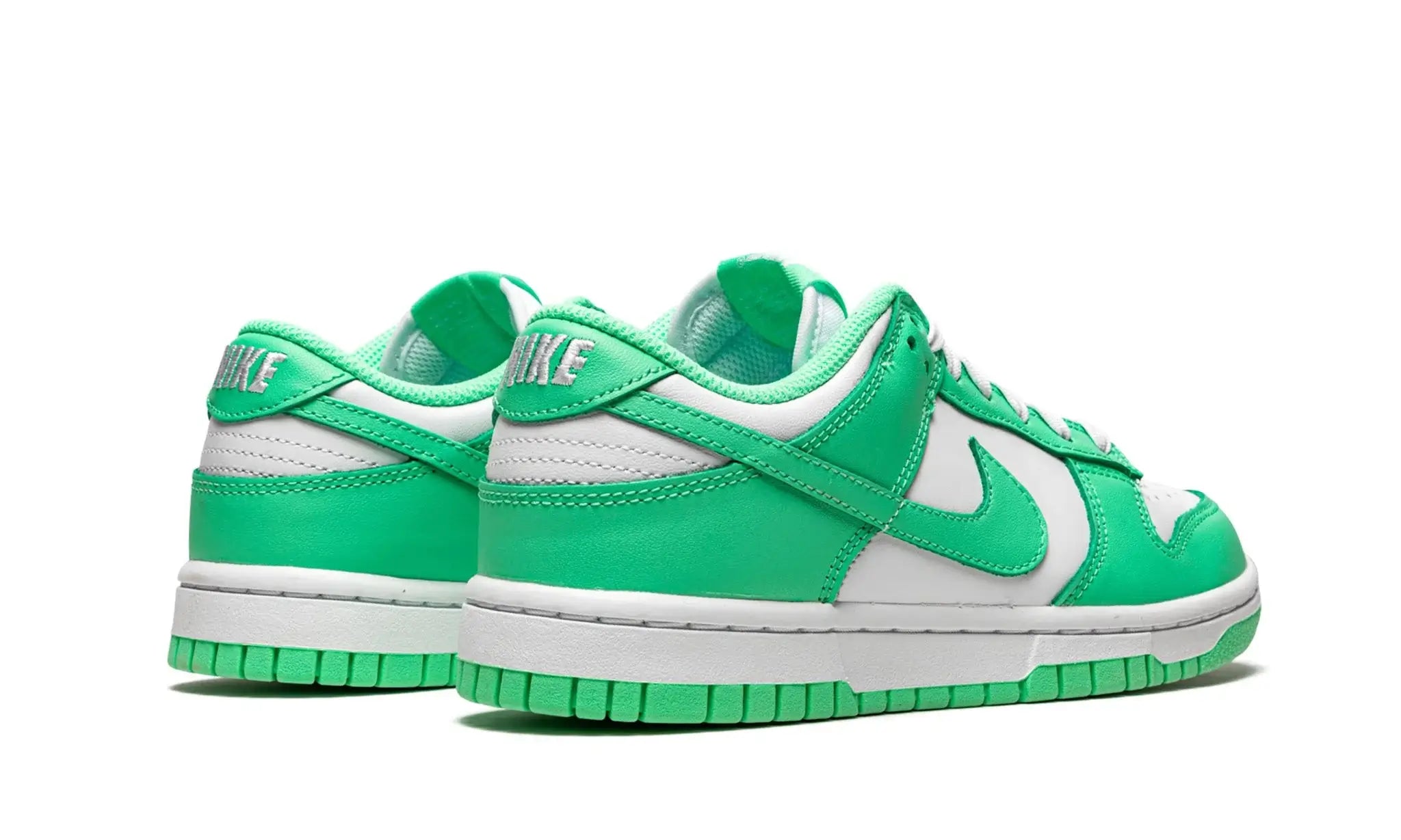 Tênis Nike Dunk Low Feminino "Green Glow" Verde - DD1503-105
