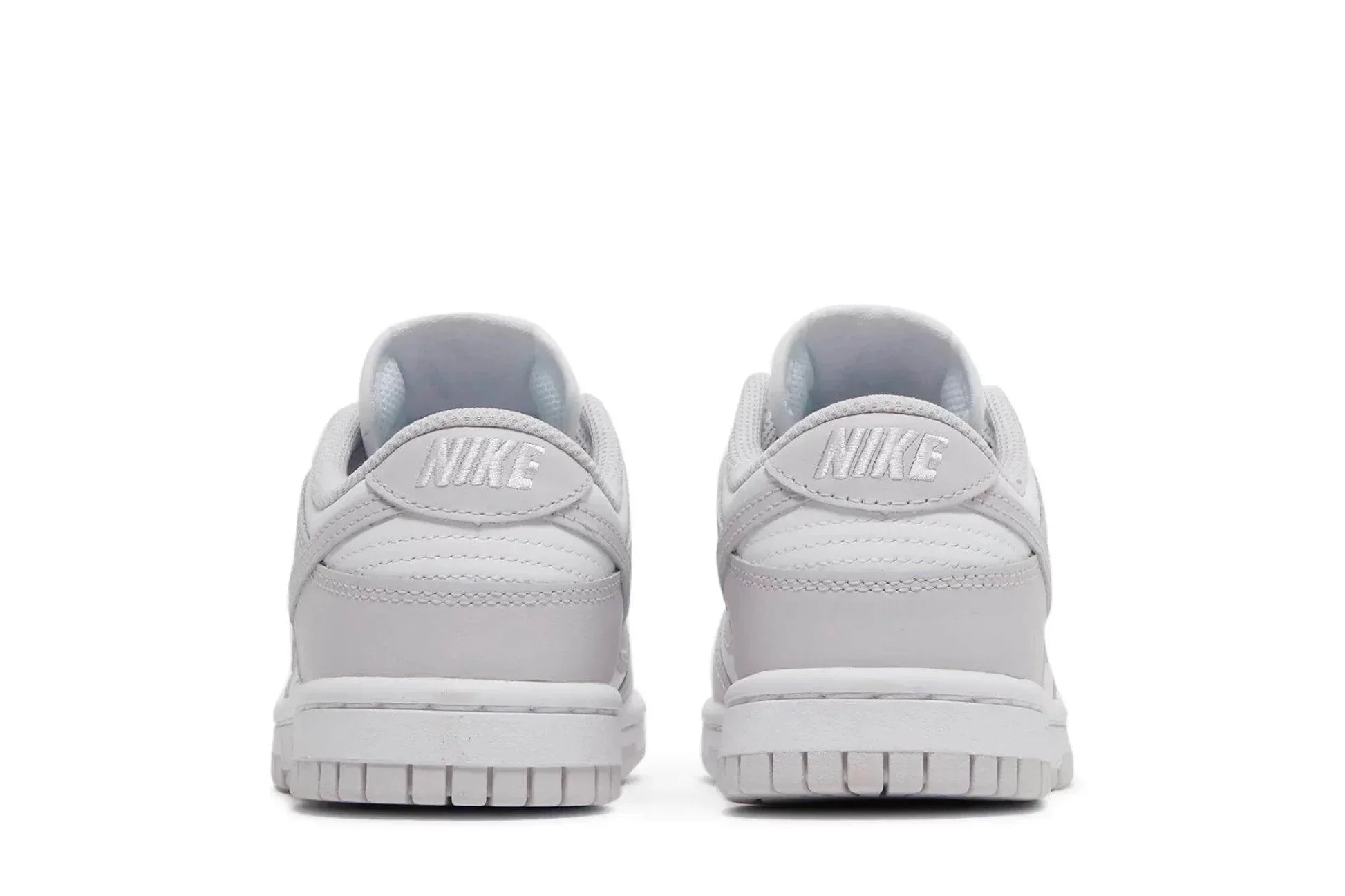 Tênis Nike Dunk Low Light Violet detalhe do solado