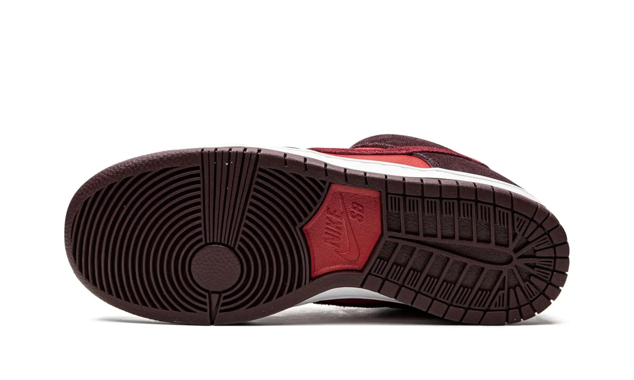 Tênis Nike Dunk Low SB Masculino "Cherry" Vermelho - DM0807-600