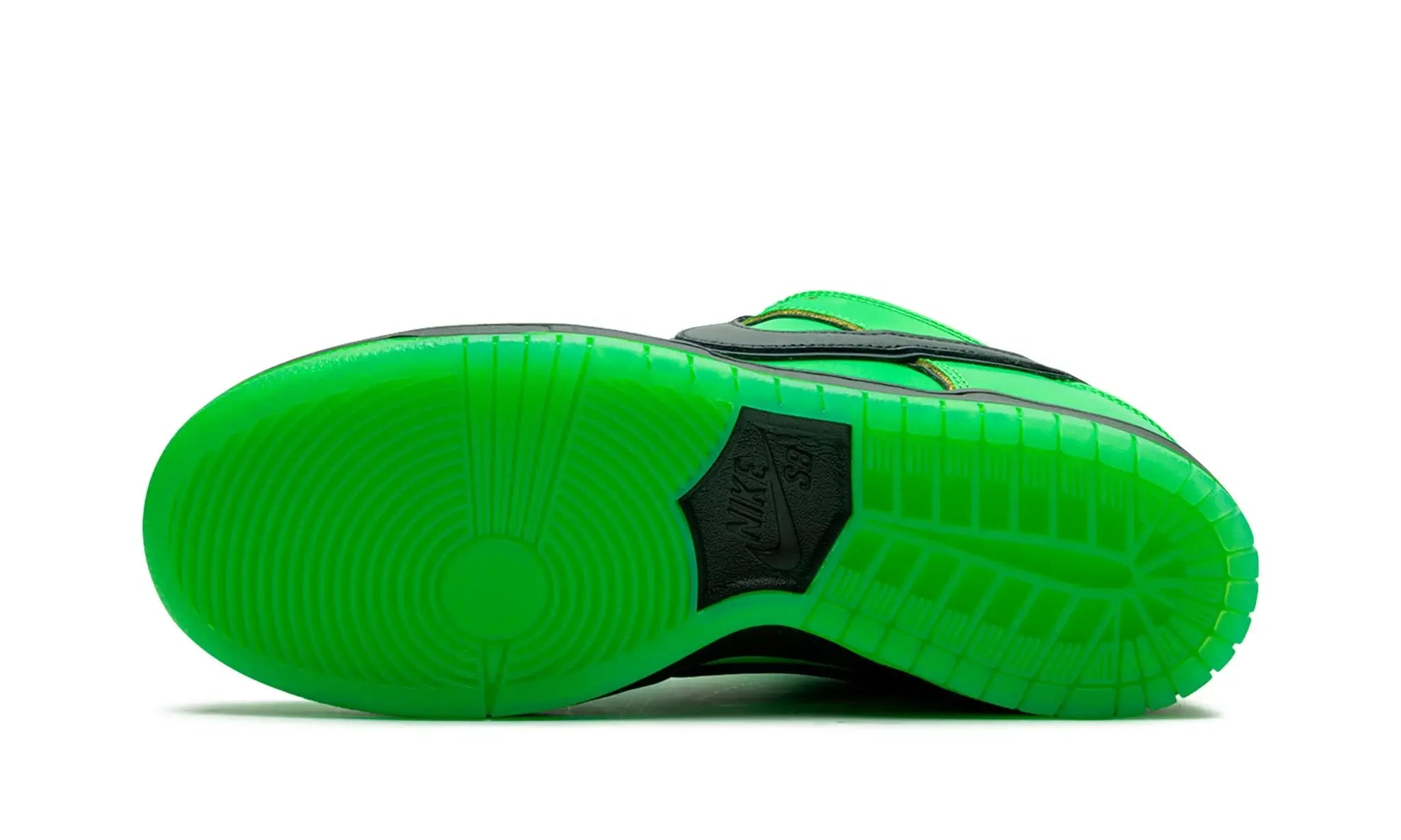 Tênis Nike Dunk Low SB x Meninas Superpoderosas "Buttercup" Verde - FZ8319-300