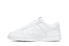 Tênis Nike Dunk Low Triple White vista traseira
