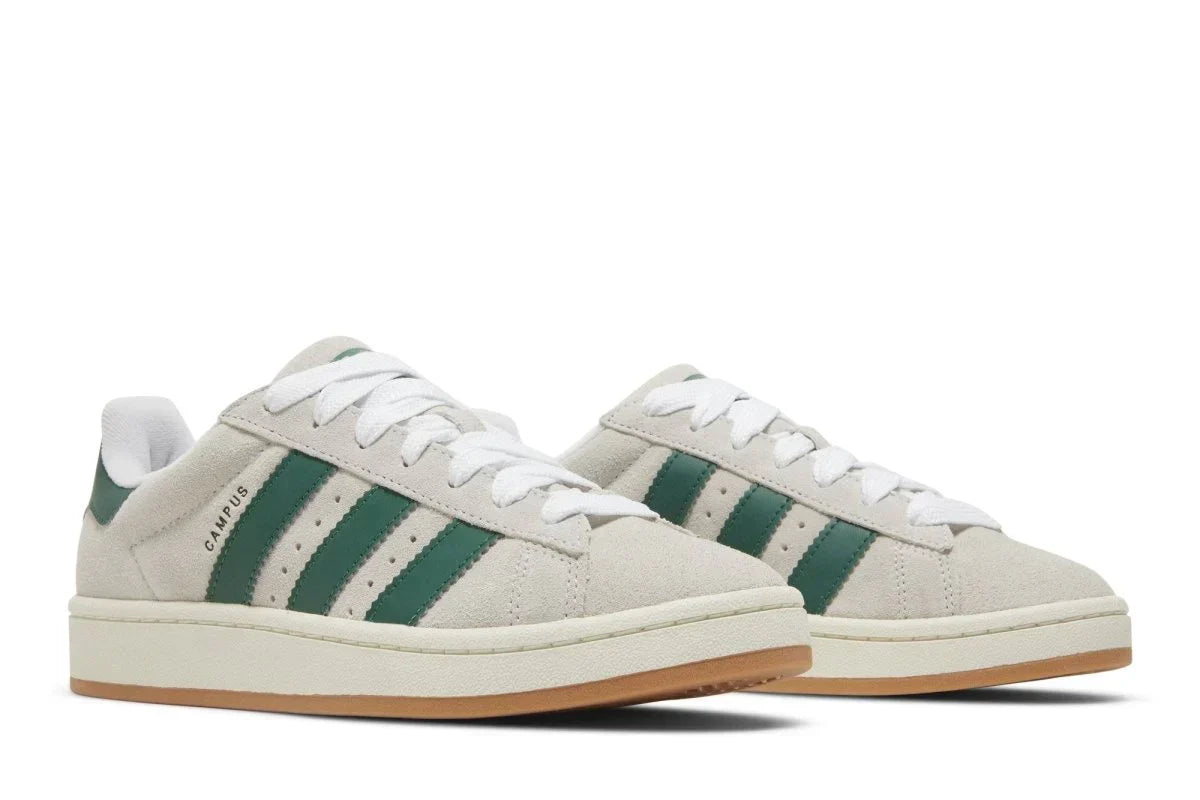 Tênis Adidas Campus 00s Dark Green Off White Gum Bege detalhe do solado