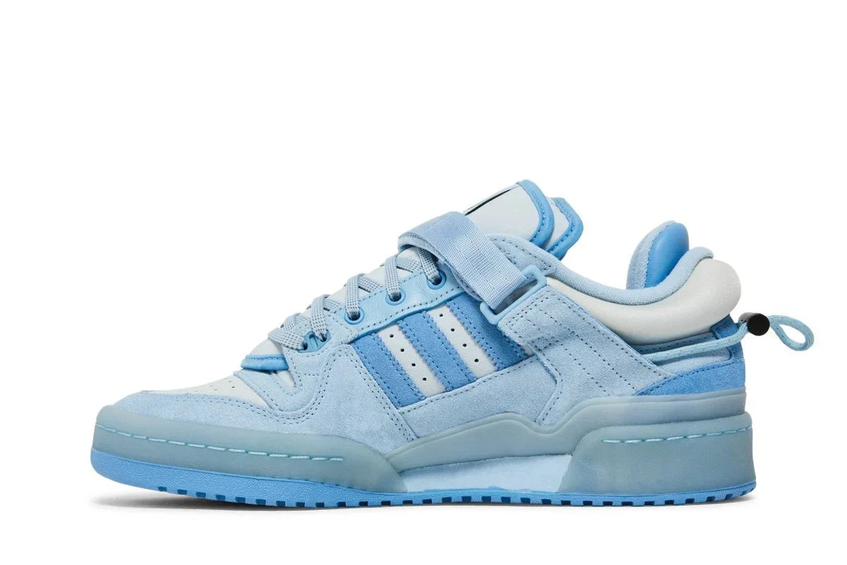Tênis Adidas Forum Buckle Low x Bad Bunny Blue Tint detalhe lateral