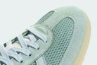 Tênis Adidas Samba OG Hazy Green Sky Tint Verde detalhe do acabamento
