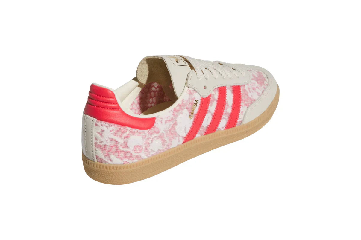 Tênis Adidas Samba OG Liberty London Better Scarlet Branco detalhe do material
