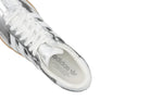 Tênis Adidas Samba OG Silver Metallic Cracked Leather Prateado detalhe do material