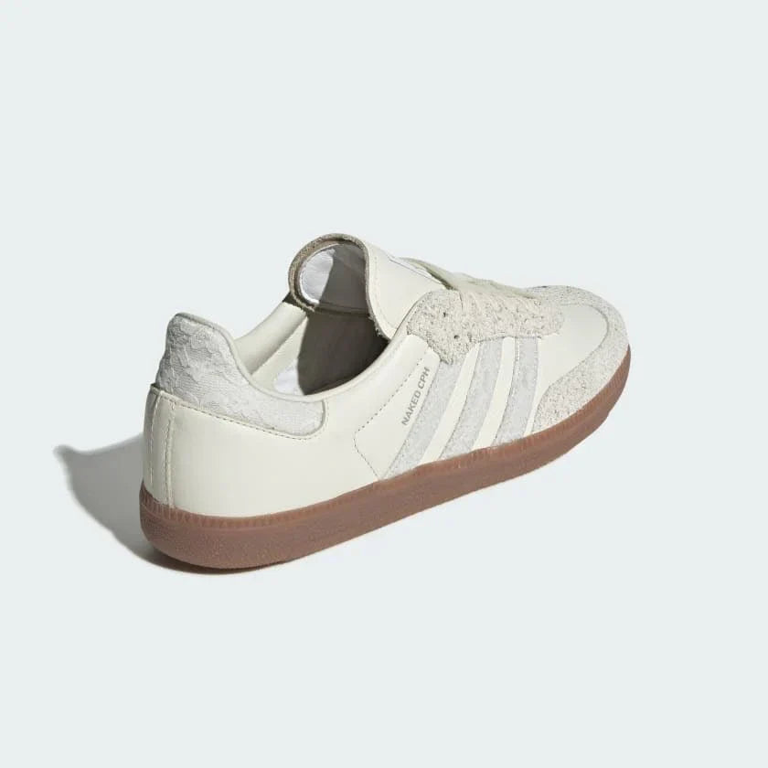 Tênis Adidas Samba Og x Naked Consortium Off White Crystal White Branco detalhe do solado