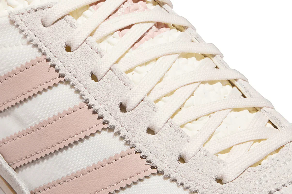 Tênis Adidas SL 72 OG Off White Wonder Taupe Wonder White Branco detalhe do material