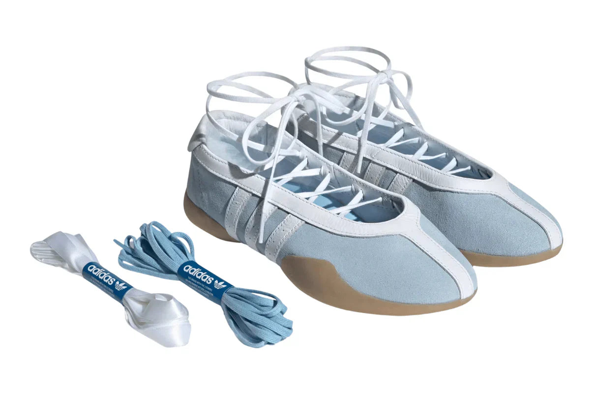 Tênis Adidas Taekwondo Mei Ballet Clear Sky Gum Azul detalhe do acabamento