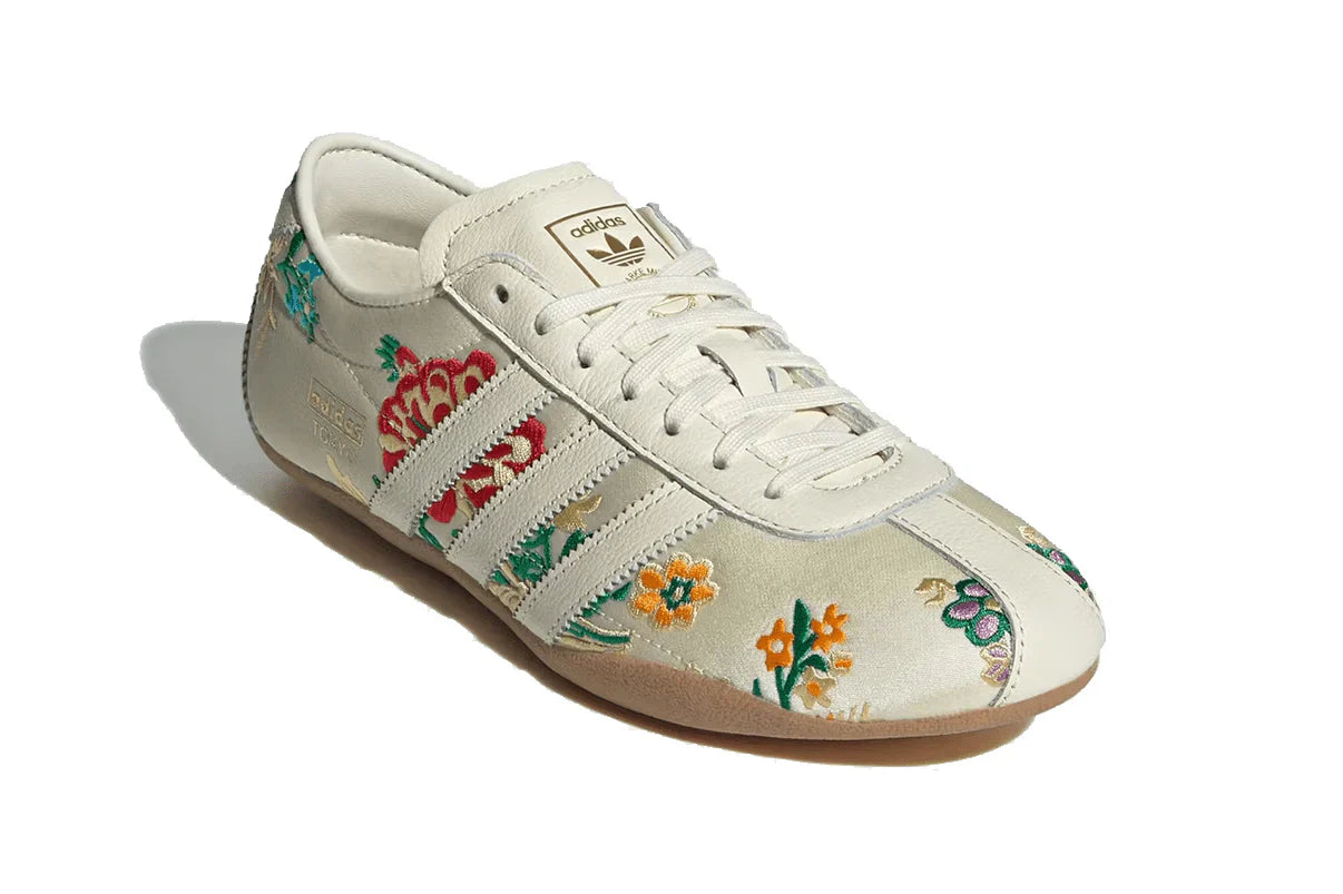 Tênis Adidas Tokyo Crew White Floral Embroidery Branco detalhe interno