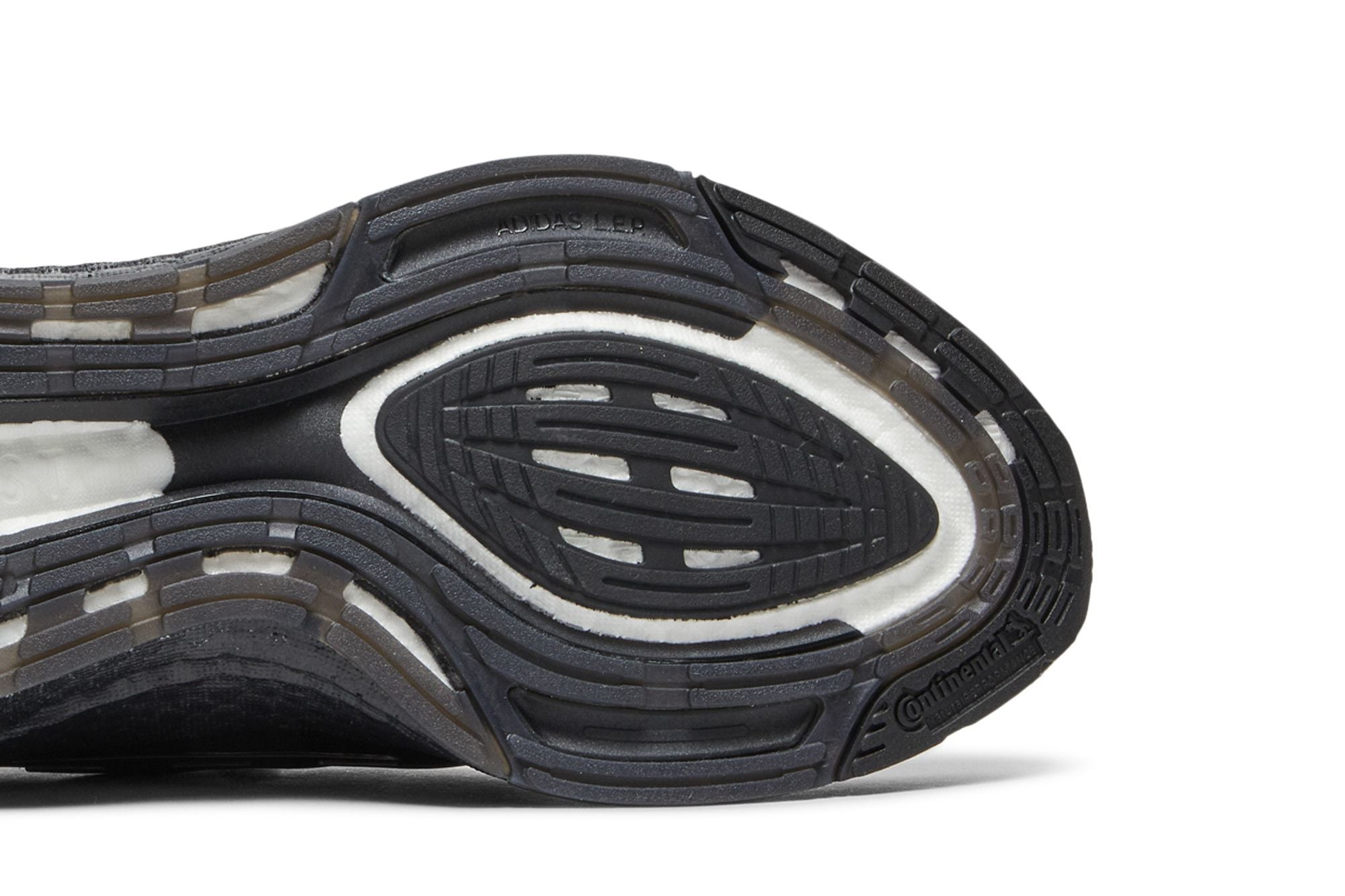 Tênis Adidas UltraBoost 22 'Triple Black' - GZ0127