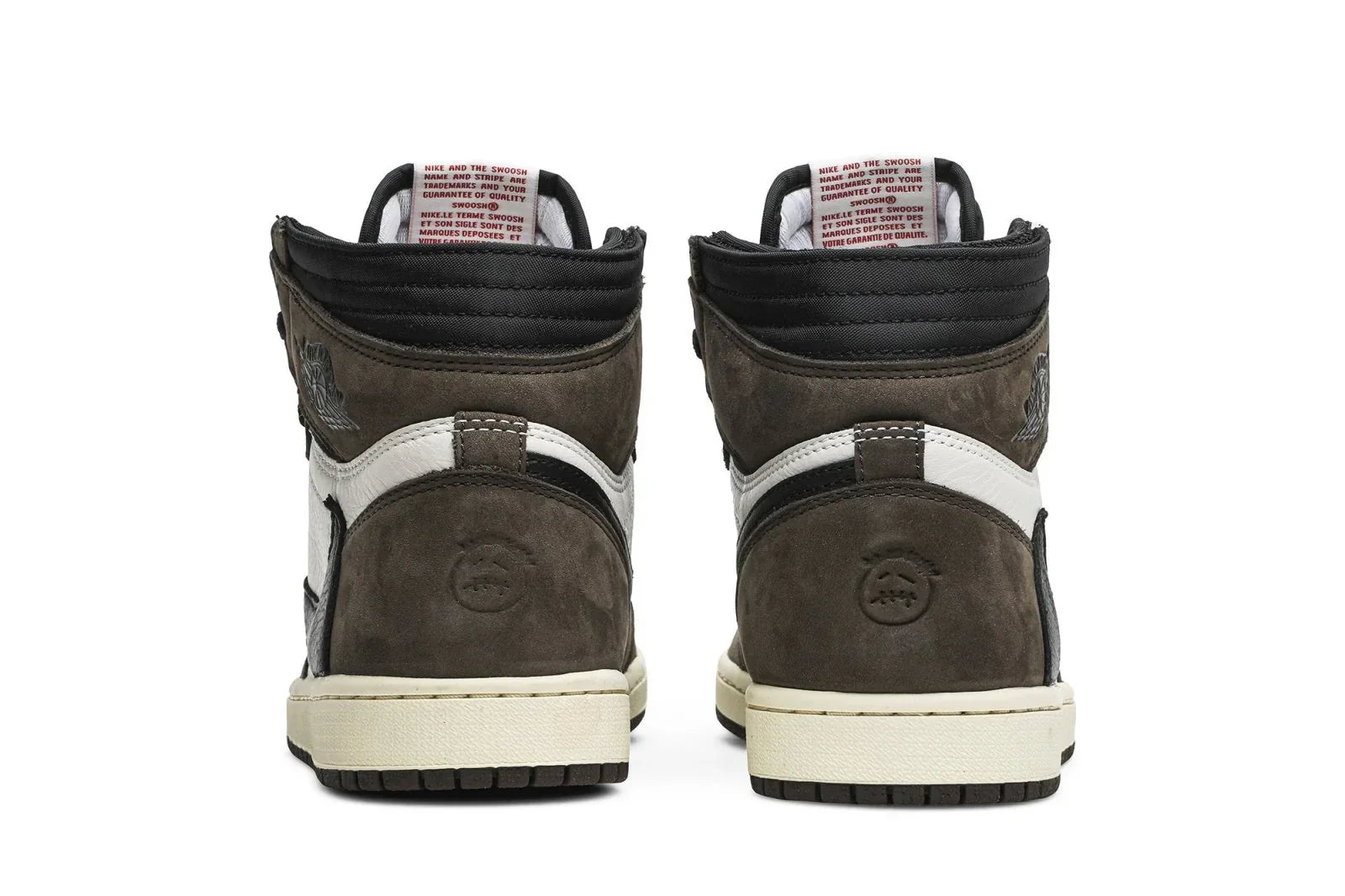 Tênis Air Jordan 1 High Og Sp x Travis Scott Mocha detalhe do solado