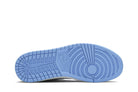 Tênis Air Jordan 1 High University Blue (UNC) Azul detalhe do material