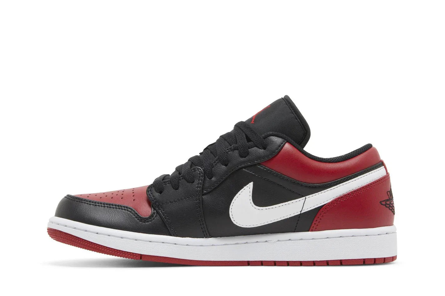 Tênis Air Jordan 1 Low Alternate Bred Toe Vermelho detalhe do solado