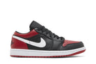 Tênis Air Jordan 1 Low Alternate Bred Toe Vermelho vista lateral