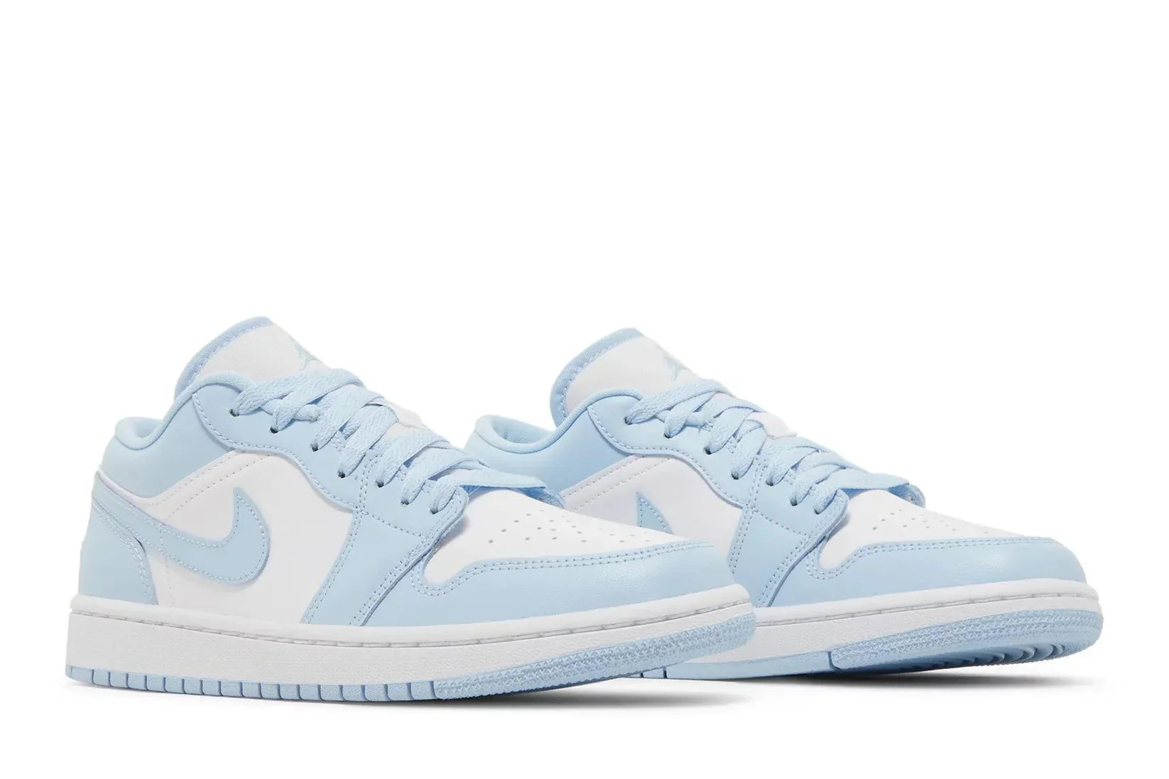 Tênis Air Jordan 1 Low Aluminium Azul detalhe do solado
