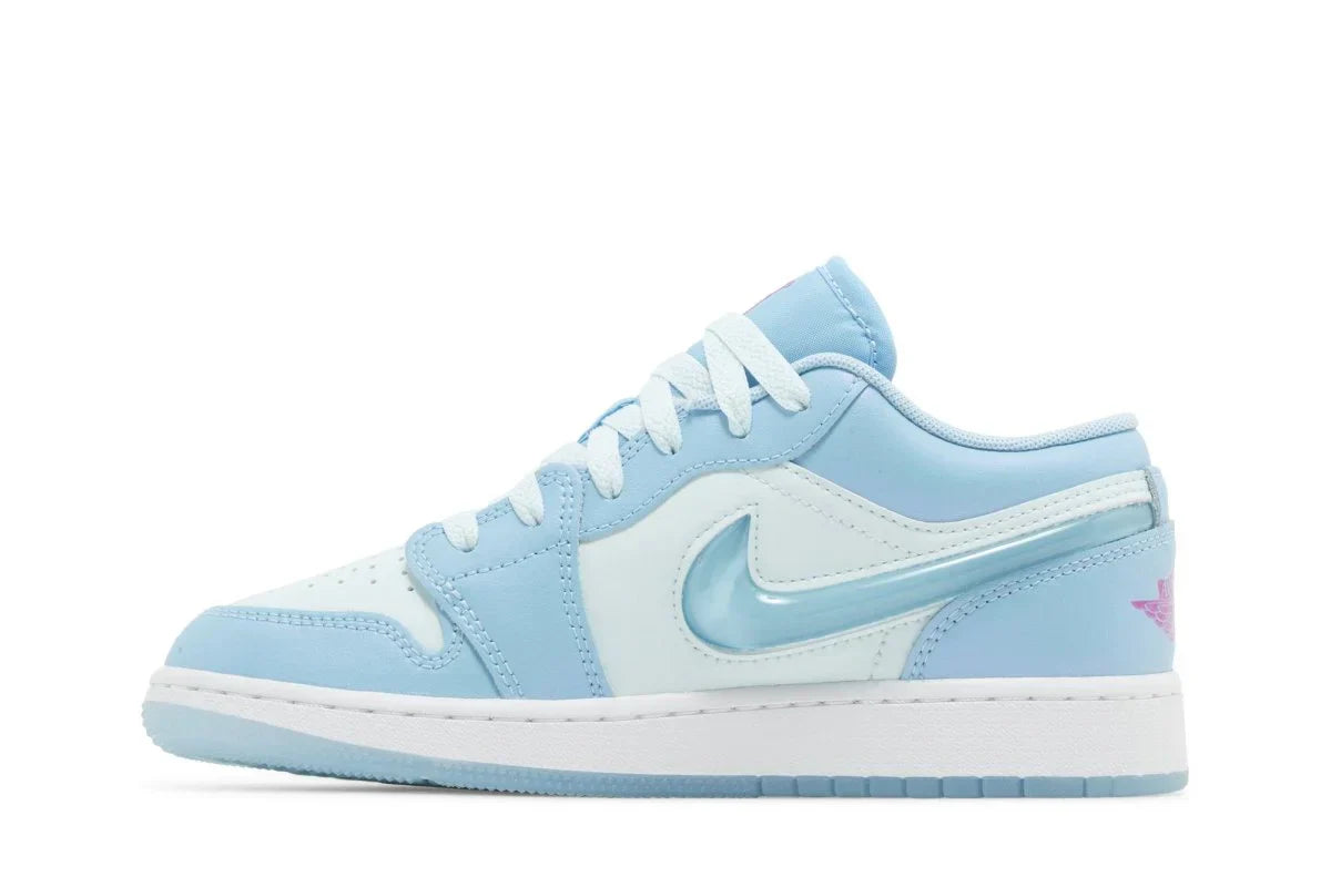 Tênis Air Jordan 1 Low Aquarius Blue Azul detalhe do material
