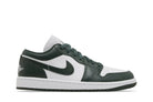 Tênis Air Jordan 1 Low Galactic Jade Verde detalhe do solado