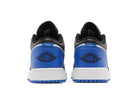 Tênis Air Jordan 1 Low Alternate Royal Toe Azul detalhe lateral