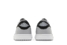 Tênis Air Jordan 1 Low Og Barrons Cinza detalhe lateral