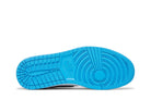 Tênis Air Jordan 1 Low OG UNC Azul detalhe do material