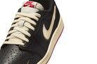Tênis Air Jordan 1 Low OG x Nigel Sylvester Better With Time Preto detalhe lateral