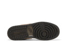 Tênis Air Jordan 1 Low SE Gs Gold Toe Preto vista traseira