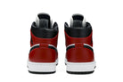 Tênis Air Jordan 1 Mid Chicago Black Toe Vermelho/Preto detalhe do solado