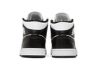 Tênis Air Jordan 1 Mid Panda Preto detalhe do solado