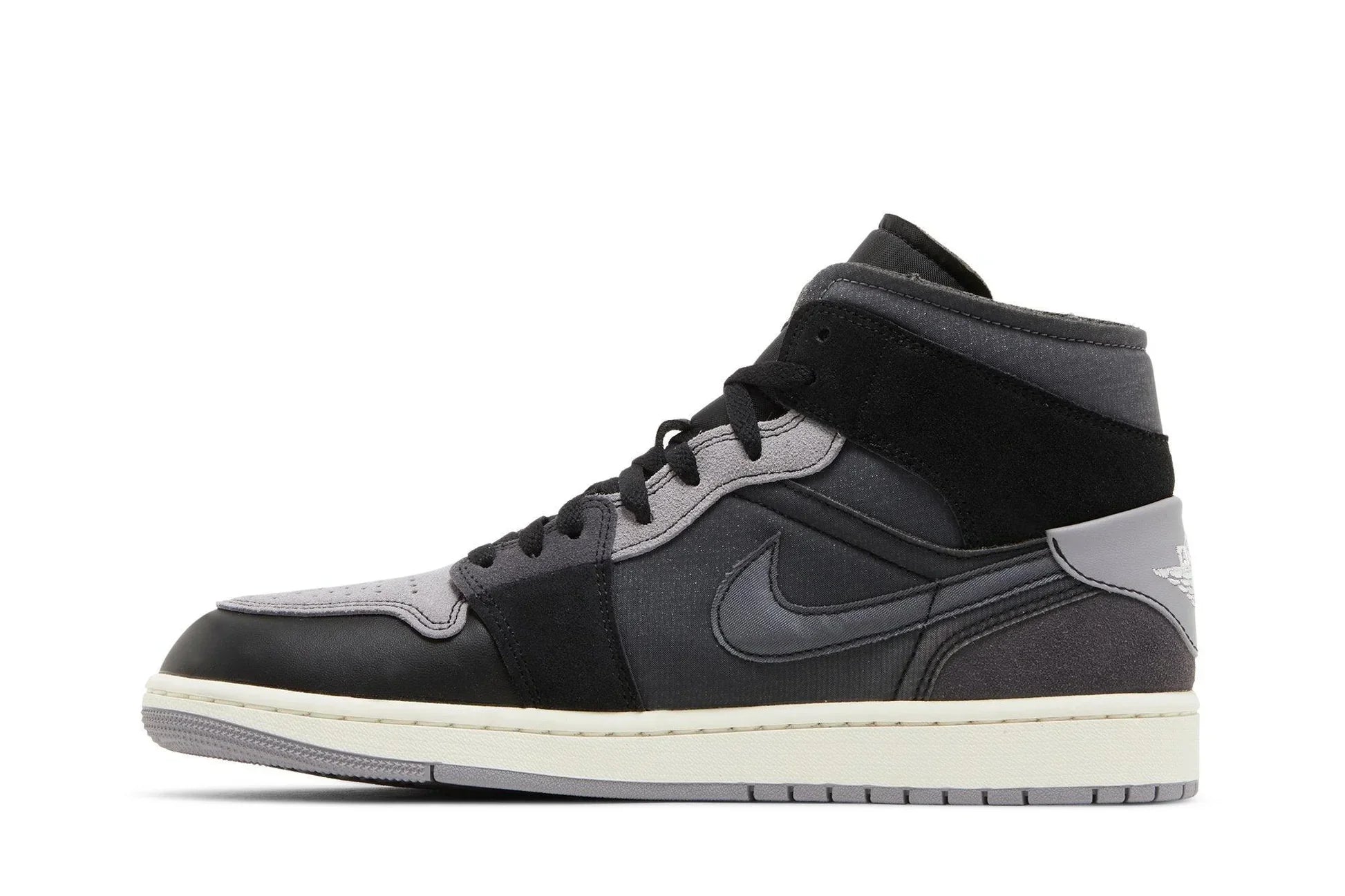 Tênis Air Jordan 1 Mid SE Craft Inside Out Black Preto vista traseira