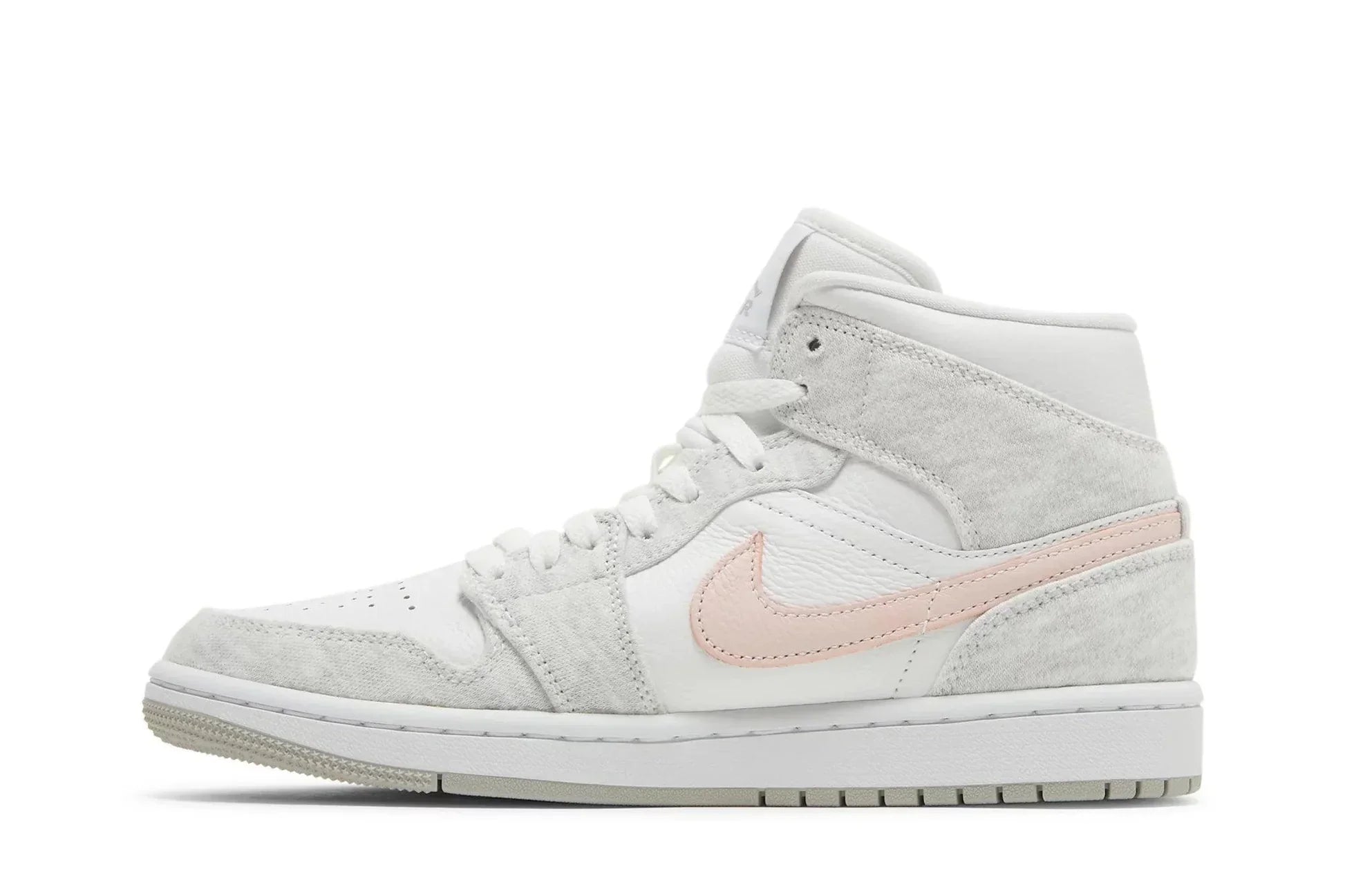 Tênis Air Jordan 1 Mid SE Light Iron Ore Cinza vista traseira