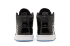 Tênis Air Jordan 1 Mid SE Space Jam Preto detalhe do solado