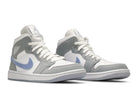 Tênis Air Jordan 1 Mid Wolf Grey Cinza vista superior